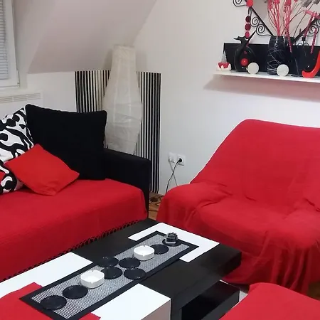 Car 19 Apartment