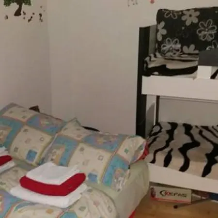 Apartment Car 19 *